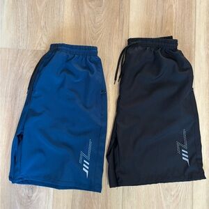 NWOT - 2 pk
Men's Athletic Drawstring Shorts with zipper pockets